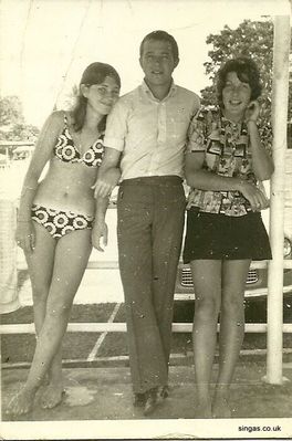 Susan Turner and Pene Smallbrook
Myself, Alan (who was off one of the ships â€“ all I remember is that he was Irish) and Pene at Terror Pool in the naval base.
Keywords: Susan Turner;Pene Smallbrook;Terror Pool;naval base