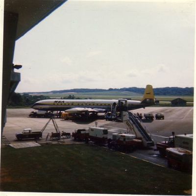 Paya Lebar Airport 1968
Keywords: Gordon Thompson;Paya Lebar Airport;1968