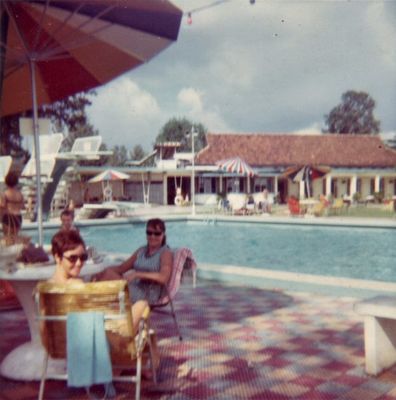 Terror Swimming Pool
Keywords: Terror Swimming Pool