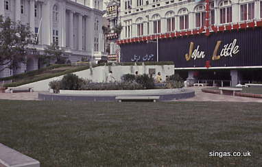 Raffles Place 1969
Keywords: John Hyde;Raffles Place;1969