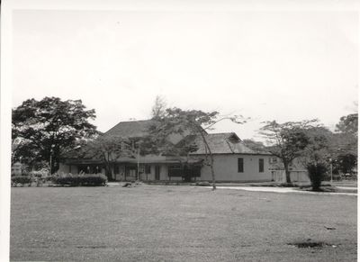 RAF Seletar
Would like some help in identifying what this building was on the camp.

