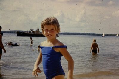 1969
