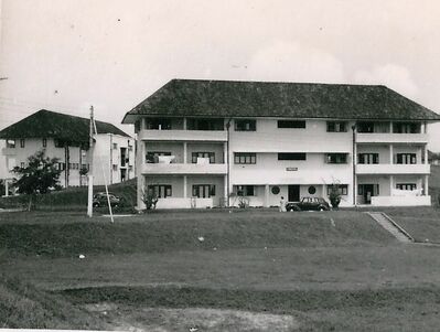 1955-Coronna Court, Wessex Estate
