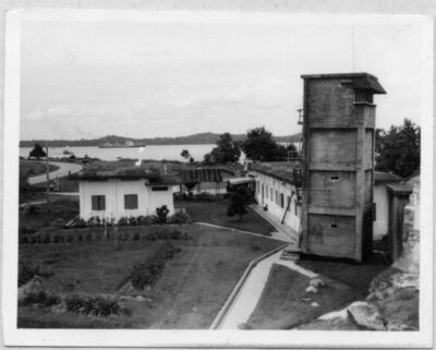 1955-Signals Transit Centre, Nicoll Drive, Telok Paku later known as China Sea Beach Club-02
